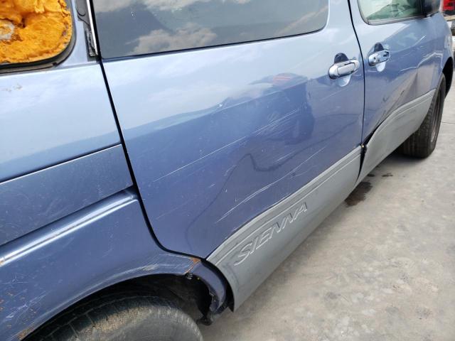 Photo 9 from auction – 2002 TOYOTA SIENNA CE with VIN 4T3ZF19C02U498496