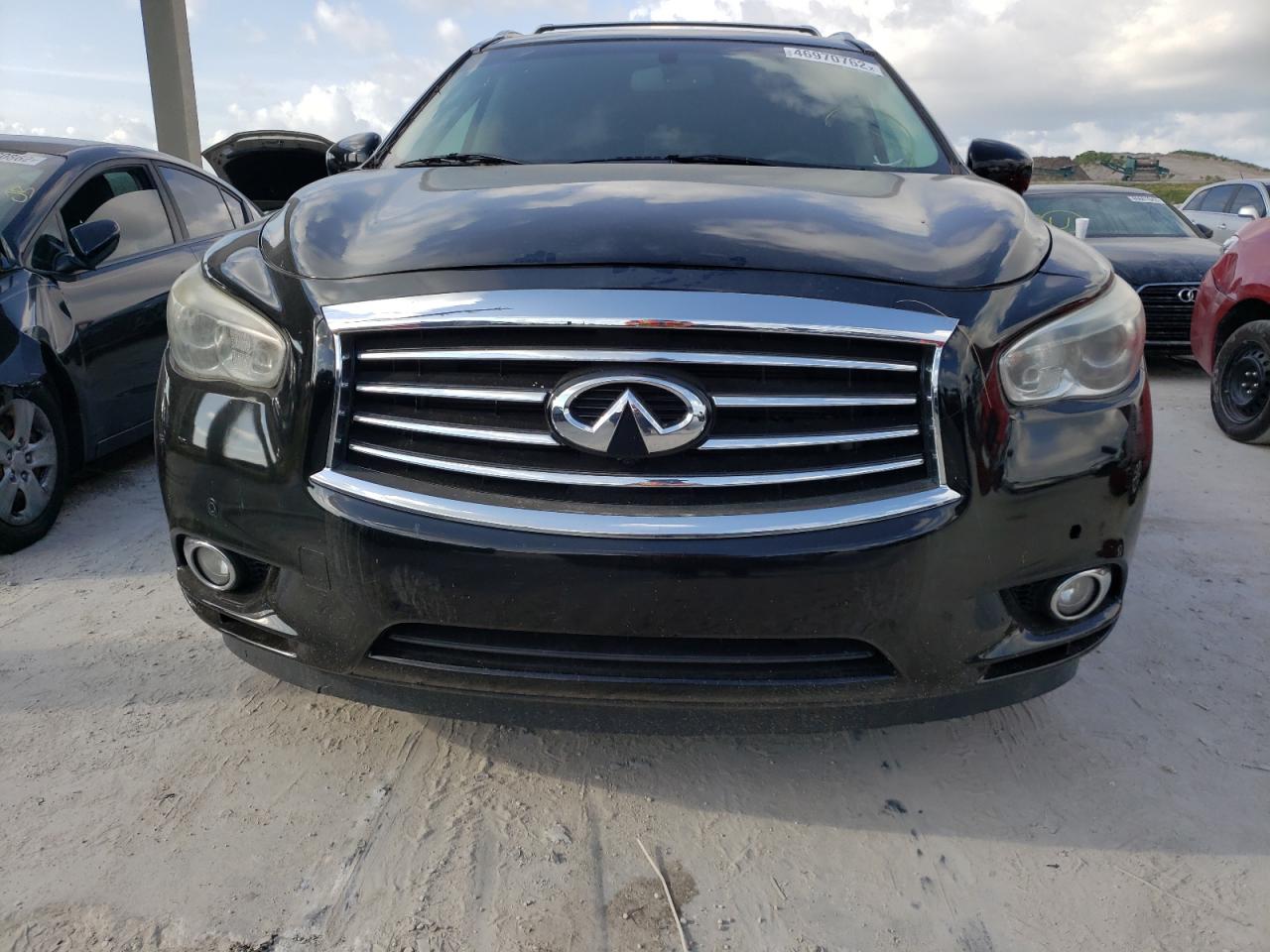 Photo 9 from auction – 2013 INFINITI JX35 with VIN 5N1AL0MM2DC313205