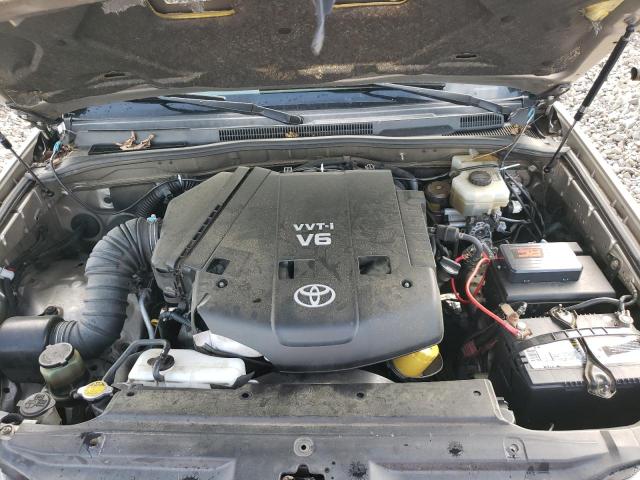 Photo 7 from auction – 2004 TOYOTA 4RUNNER SR with VIN JTEBU14RX40034489