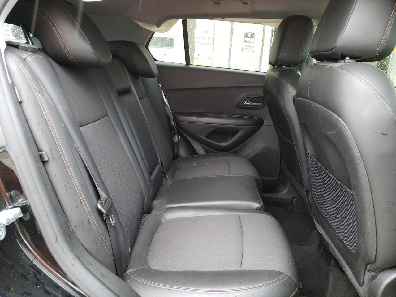 Photo 6 from auction – 2021 CHEVROLET TRAX 1LT with VIN KL7CJPSB4MB324772