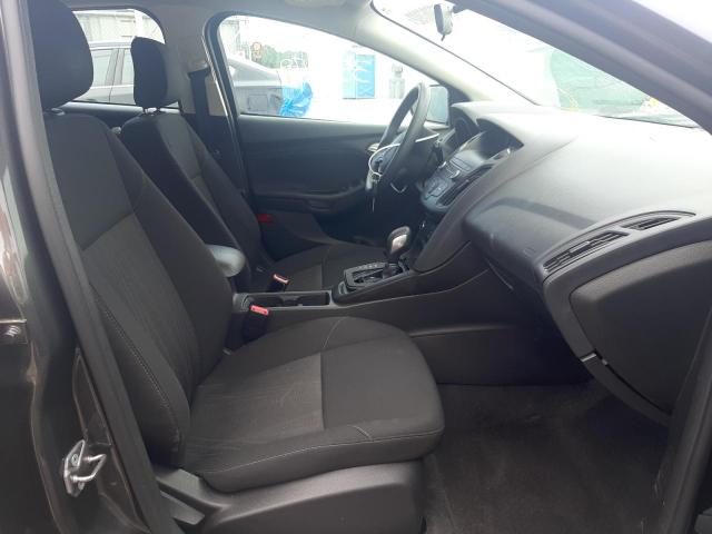 Photo 5 from auction – 2018 FORD FOCUS SE with VIN 1FADP3K21JL255291