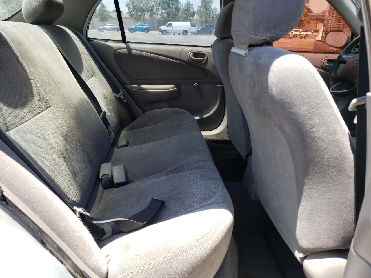 Photo 6 from auction – 2001 TOYOTA COROLLA CE with VIN 1NXBR12E21Z501393
