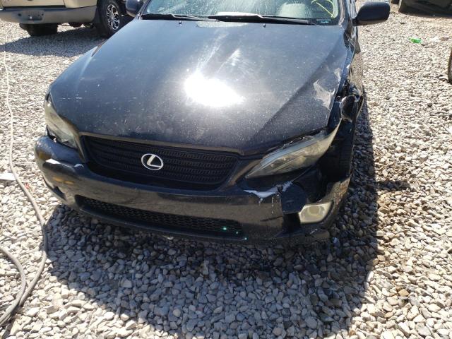 Photo 9 from auction – 2001 LEXUS IS 300 with VIN JTHBD182210020162