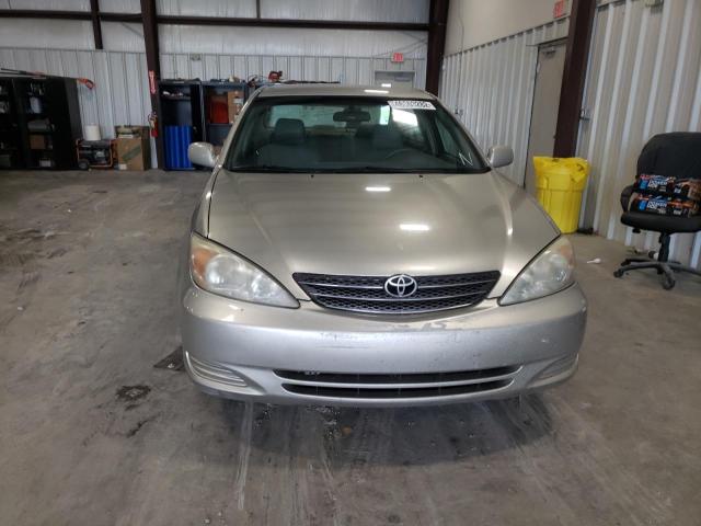Photo 9 from auction – 2003 TOYOTA CAMRY LE with VIN 4T1BE32K83U222658