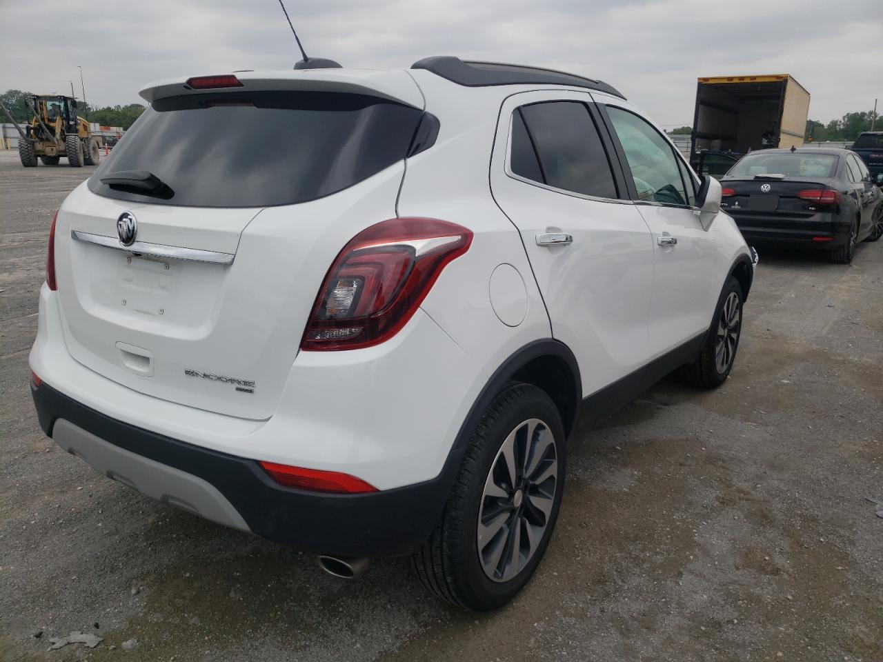 Photo 4 from auction – 2021 BUICK ENCORE PRE with VIN KL4CJESM5MB364152