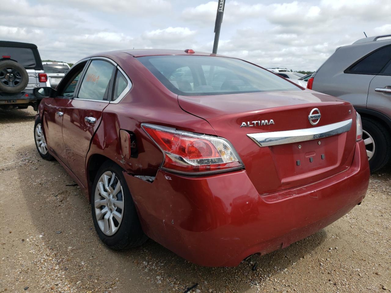 Photo 16 from auction – 2015 NISSAN ALTIMA 2.5 with VIN 1N4AL3AP5FN330145