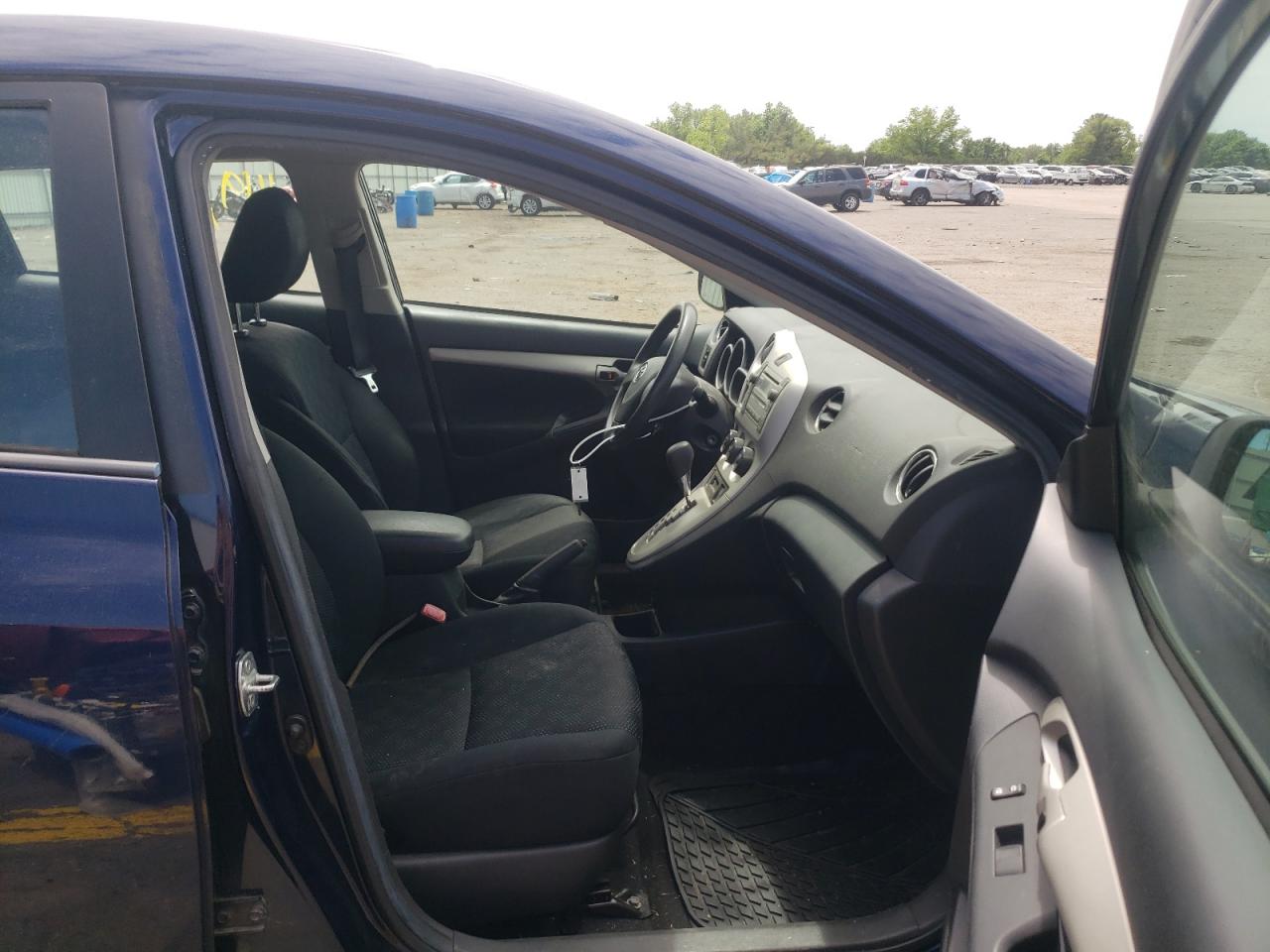 Photo 5 from auction – 2010 TOYOTA MATRIX with VIN 2T1KU4EE4AC351039