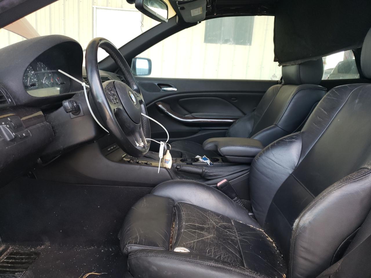 Photo 19 from auction – 2004 BMW 325 CI with VIN WBABW33424PL31115