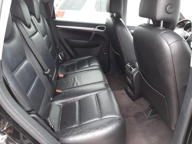 صورة رقم 6 من المزاد - 2004 PORSCHE CAYENNE S مع VIN WP1AB29P84LA71878