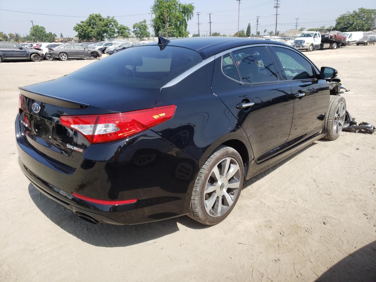 Photo 17 from auction – 2012 KIA OPTIMA SX with VIN 5XXGR4A67CG001034