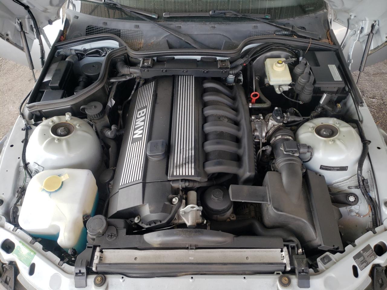 Photo 12 from auction – 1997 BMW Z3 2.8 with VIN 4USCJ3329VLC04131