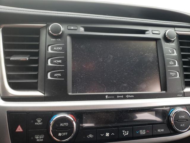 Photo 9 from auction – 2018 TOYOTA HIGHLANDER with VIN 5TDZZRFHXJS247815