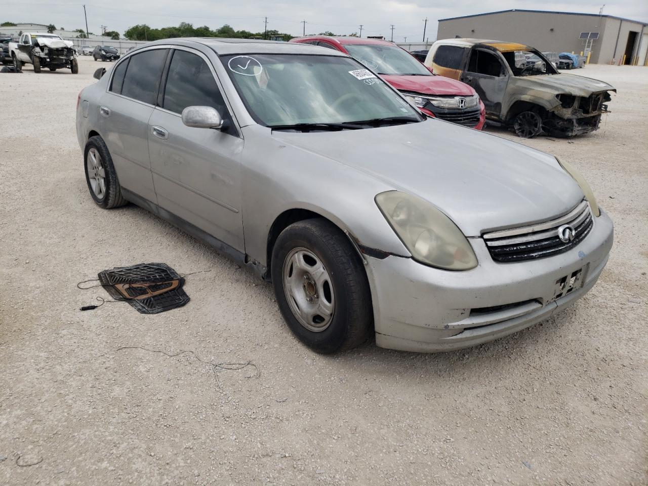 INFINITI G35 2003 with VIN JNKCV51E33M011186 - Photo from auction