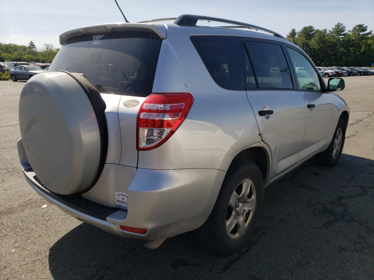 Photo 4 from auction – 2010 TOYOTA RAV4 with VIN JTMZF4DV1A5017705
