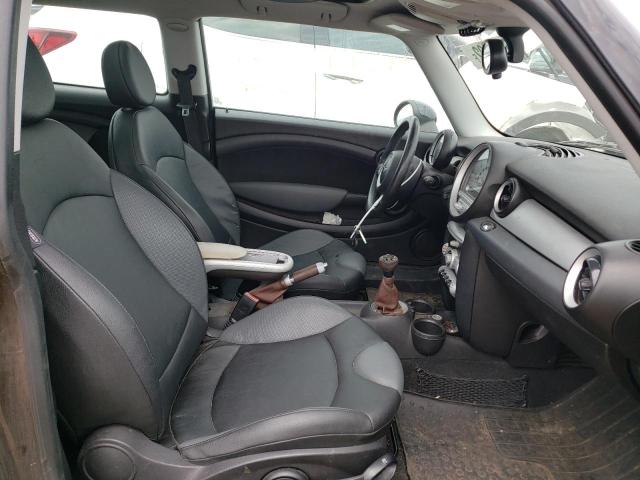 Photo 5 from auction – 2008 MINI COOPER CLU with VIN WMWML33598TJ46972