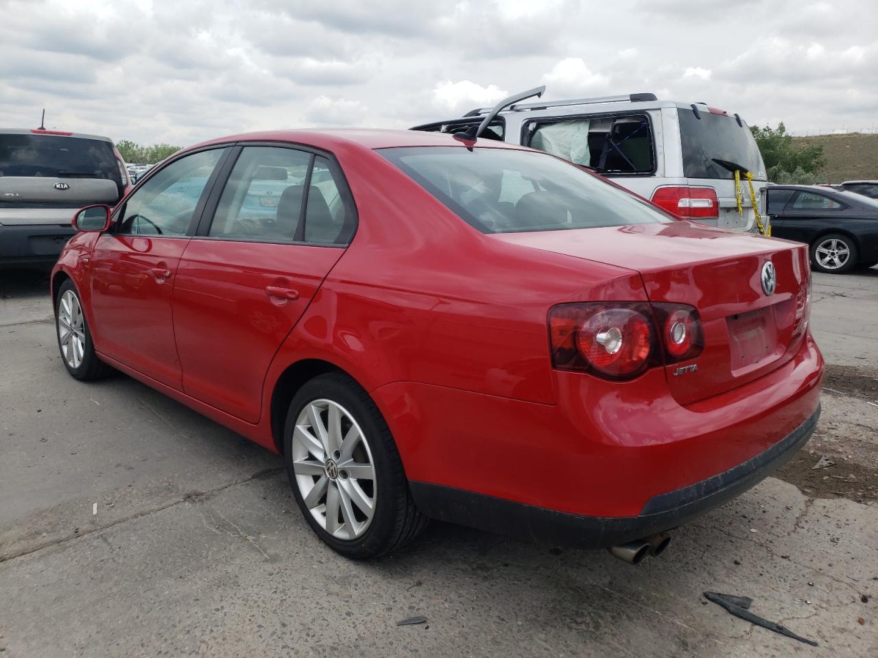 Photo 3 from auction – 2010 VOLKSWAGEN JETTA with VIN 3VWRA7AJ6AM159668