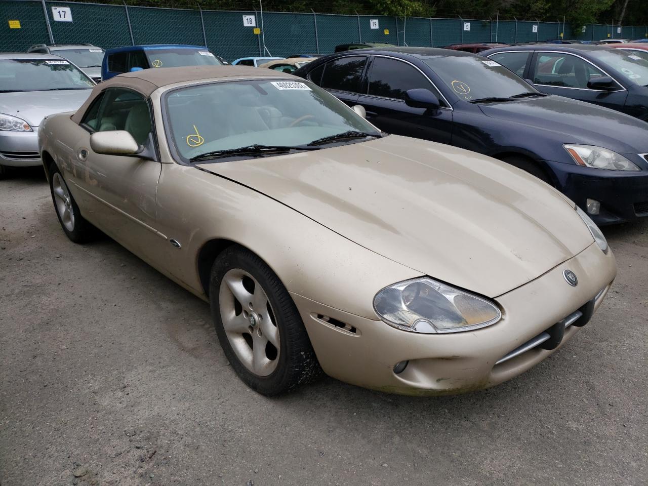 JAGUAR XK8 2000 with VIN SAJJA42C0YNA03337 - Photo from auction