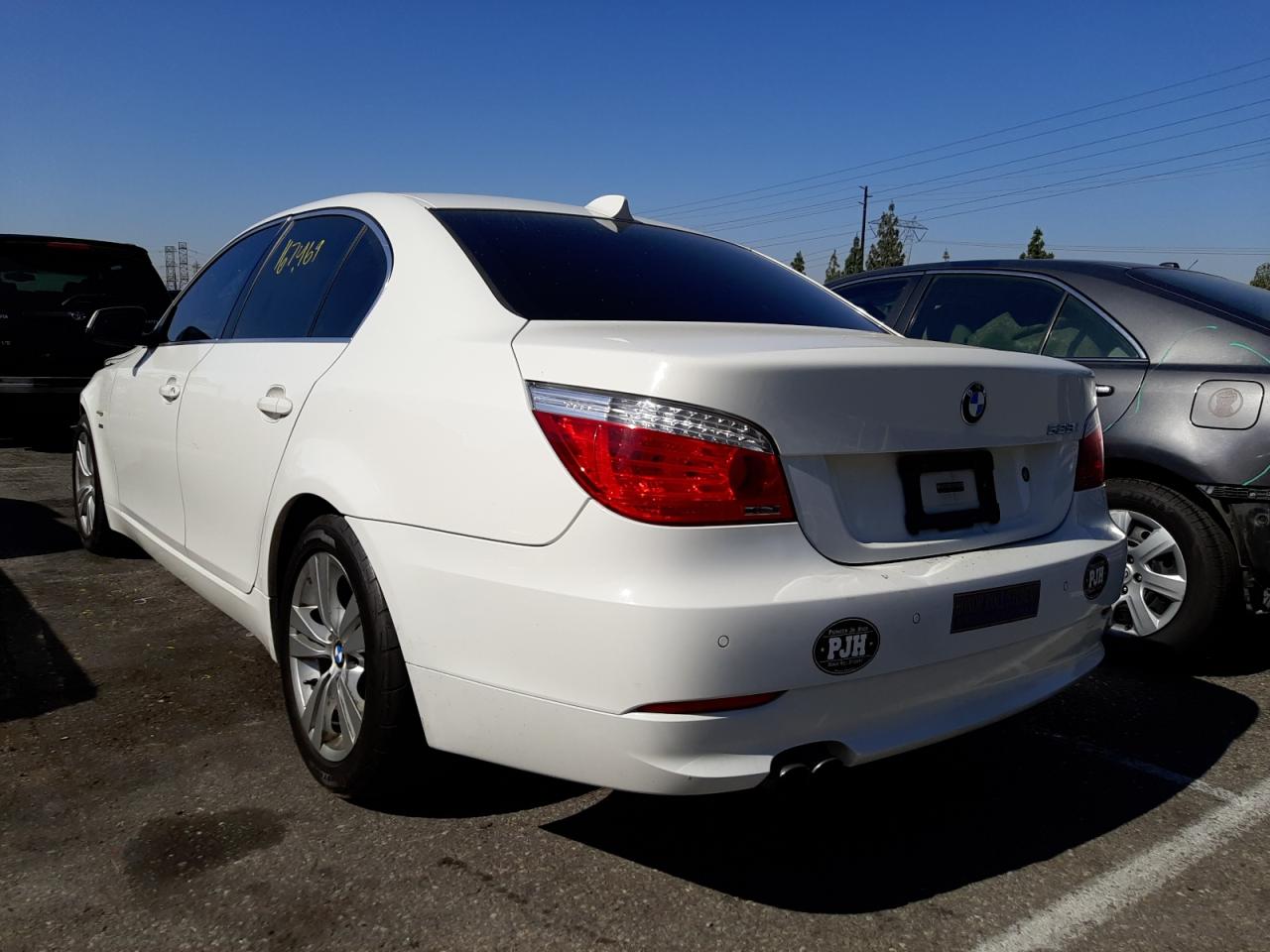 Photo 3 from auction – 2010 BMW 528 XI with VIN WBANV1C50AC444562
