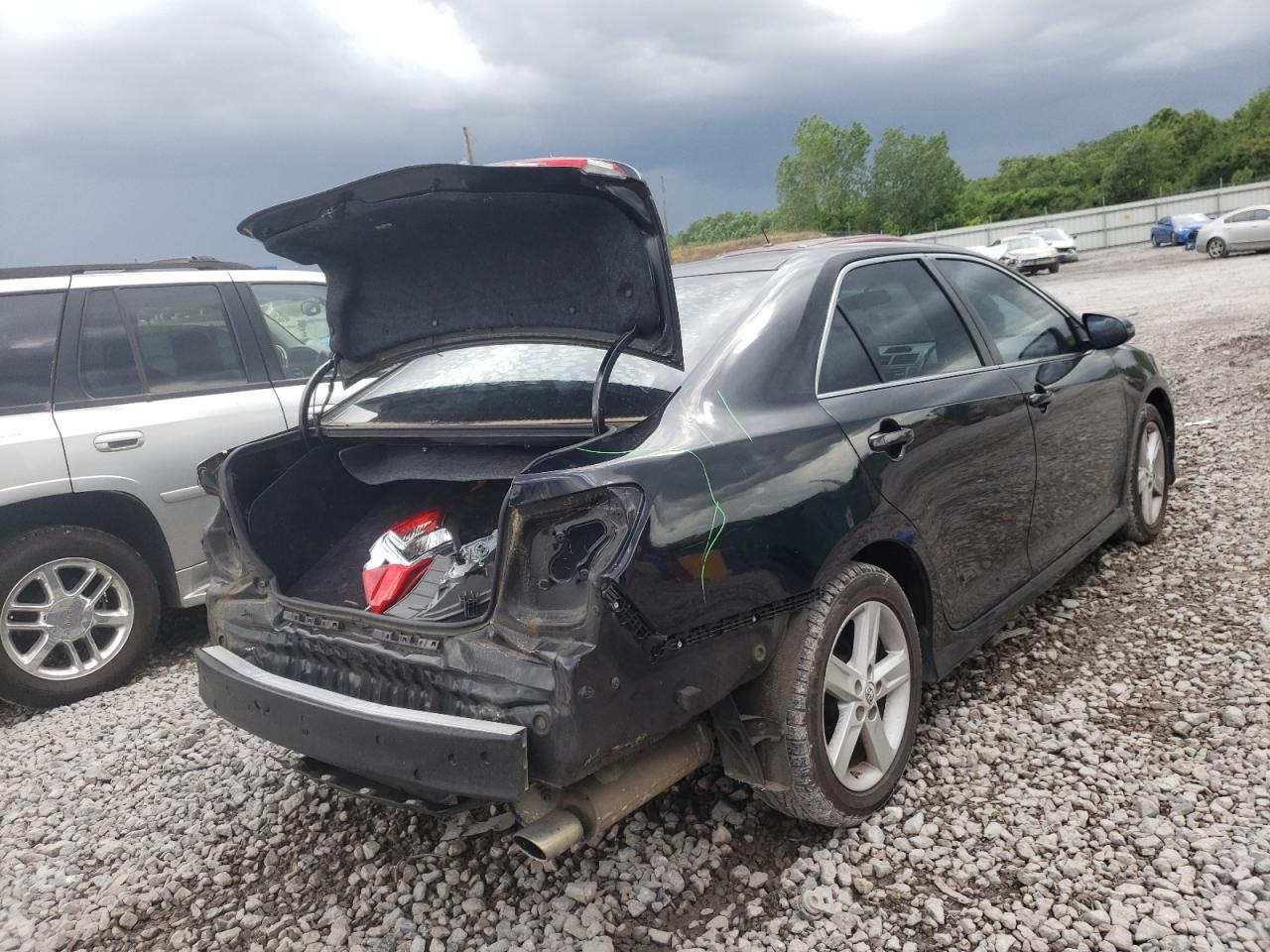 Photo 4 from auction – 2013 TOYOTA CAMRY L with VIN 4T1BF1FK8DU214055