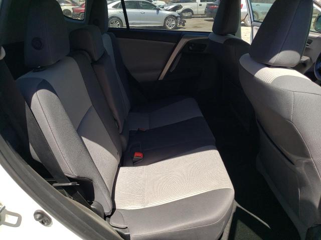 Photo 6 from auction – 2015 TOYOTA RAV4 LE with VIN 2T3ZFREV2FW199247