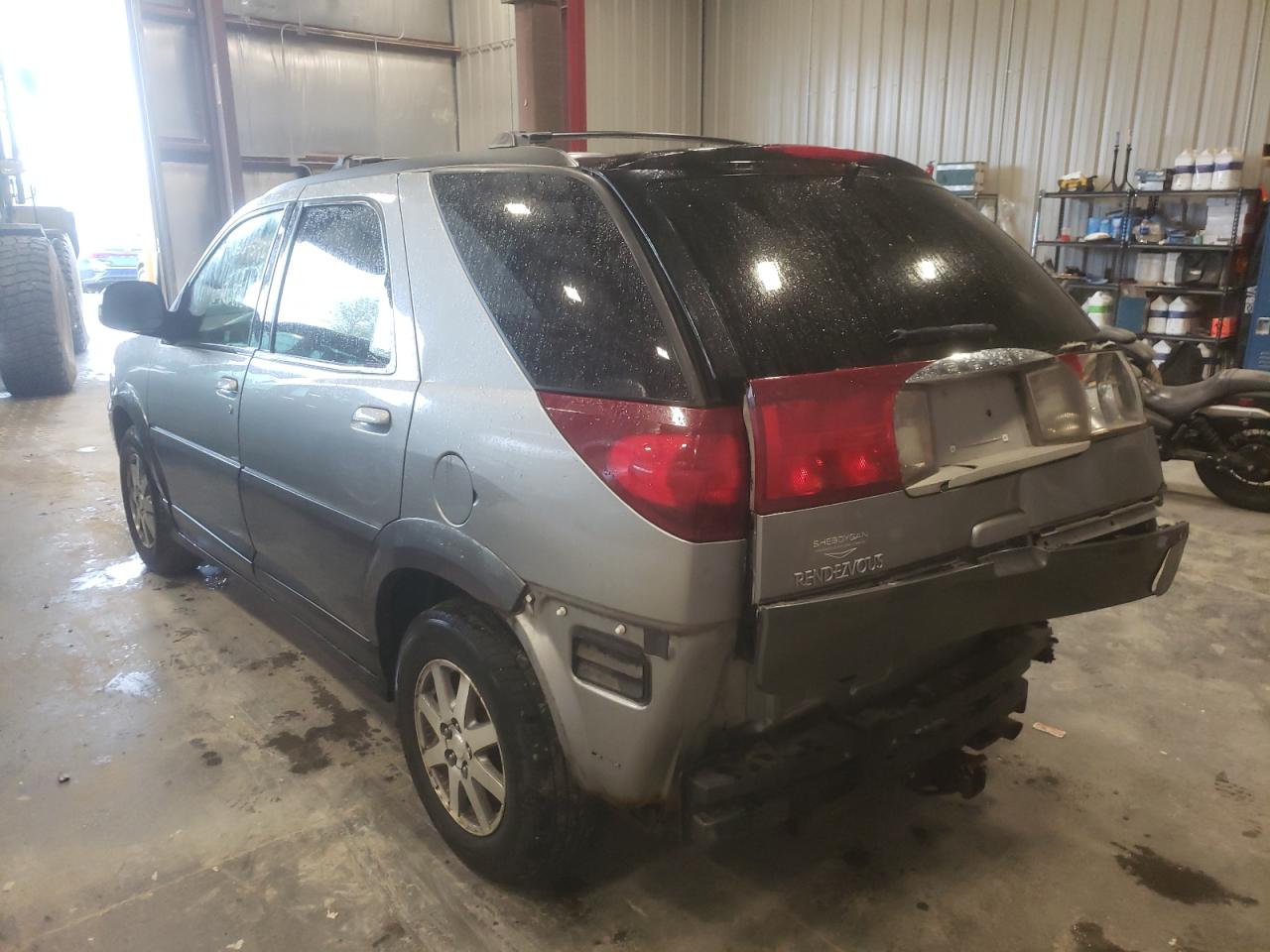 Photo 3 from auction – 2004 BUICK RENDEZVOUS with VIN 3G5DB03E74S546173
