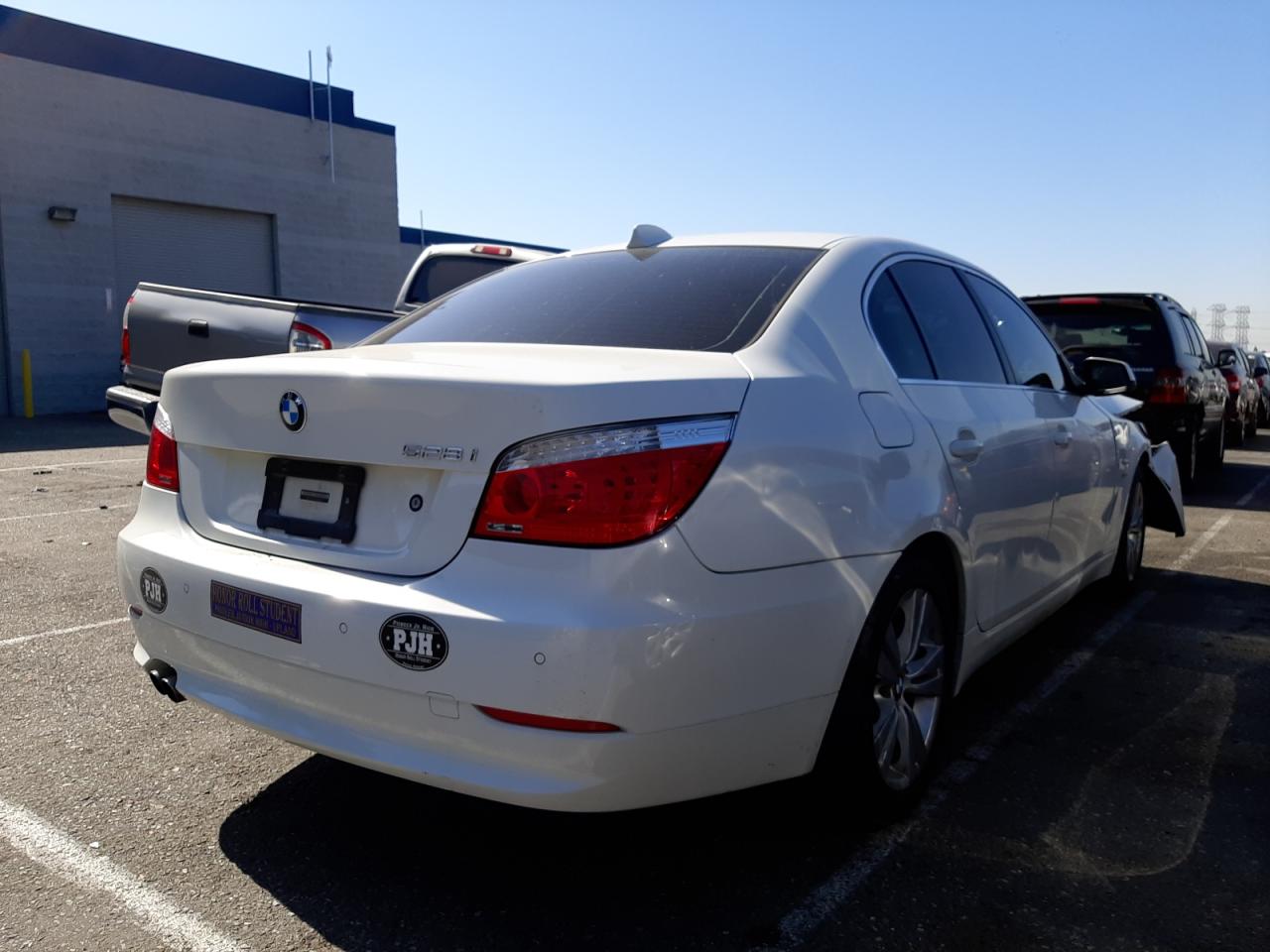 Photo 4 from auction – 2010 BMW 528 XI with VIN WBANV1C50AC444562
