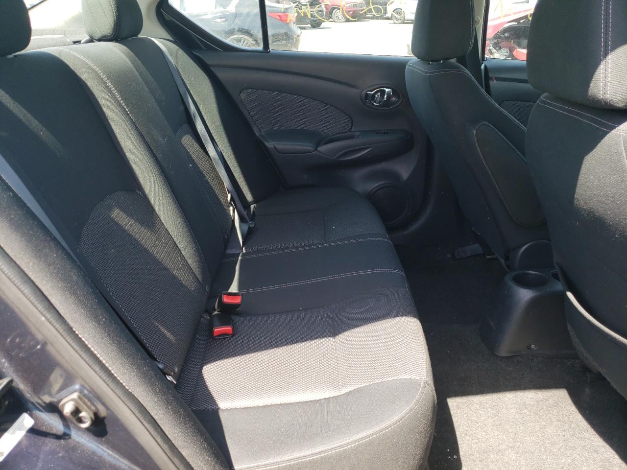 Foto 6 de la subasta – 2016 NISSAN VERSA S con VIN 3N1CN7AP6GL895545