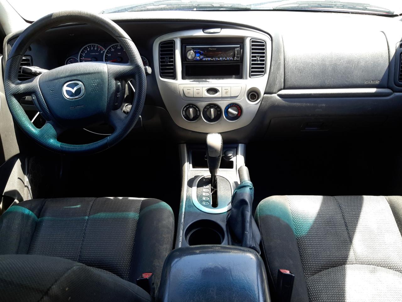 Photo 9 from auction – 2005 MAZDA TRIBUTE S with VIN 4F2YZ04175KM43785
