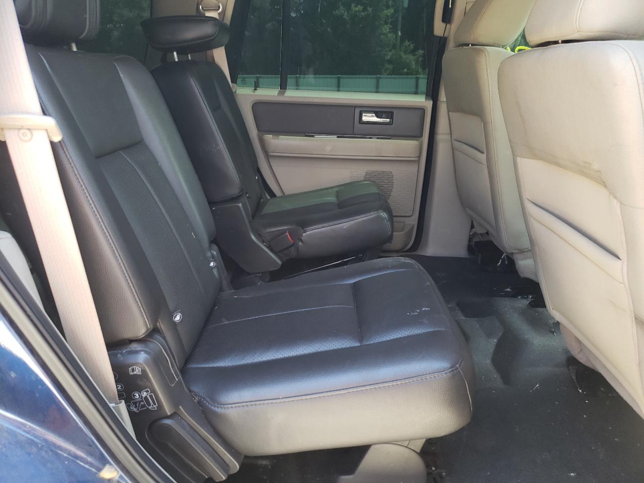 Photo 6 from auction – 2009 FORD EXPEDITION with VIN 1FMFU16589LA06210
