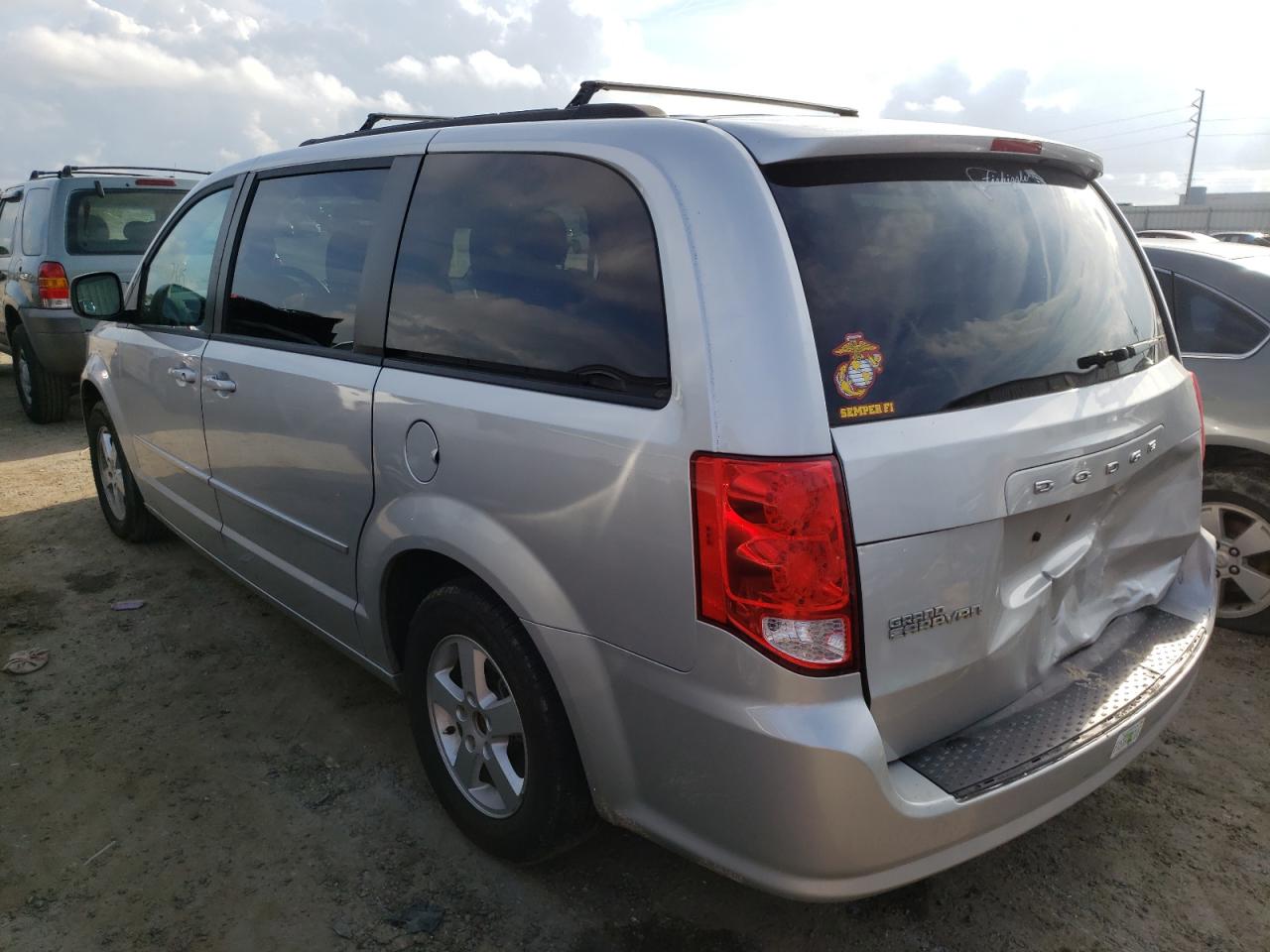 Photo 3 from auction – 2011 DODGE GRAND CARA with VIN 2D4RN3DG1BR639680