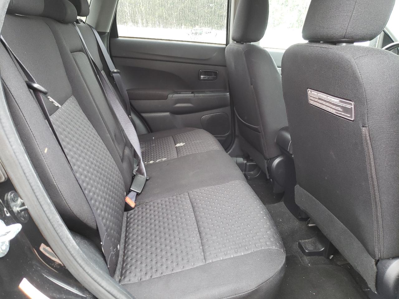 Photo 18 from auction – 2011 MITSUBISHI OUTLANDER with VIN JA4AR4AU9BZ011347