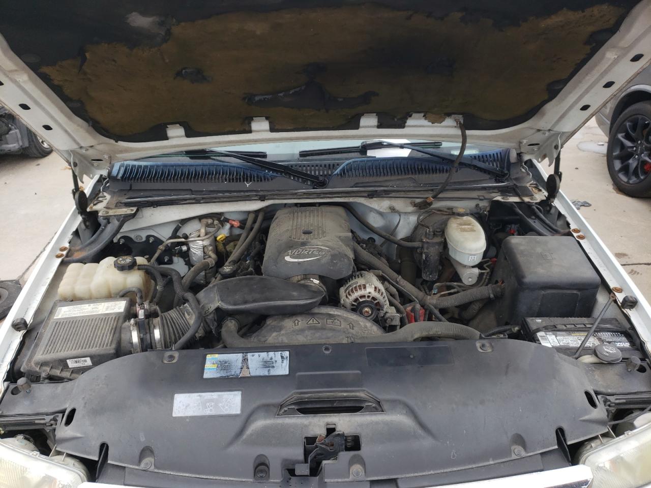 Photo 7 from auction – 2004 GMC NEW SIERRA with VIN 2GTEC19V741110510
