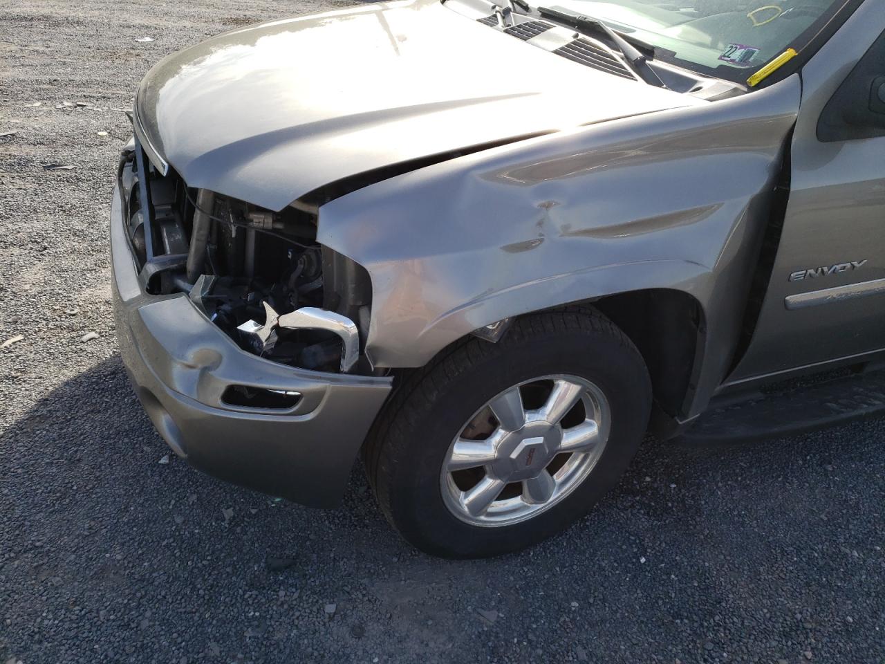 Photo 9 from auction – 2006 GMC ENVOY with VIN 1GKDT13S662138106