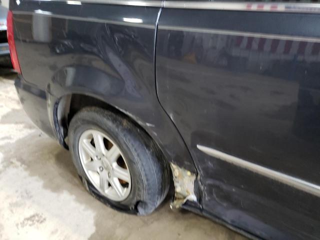 Photo 9 from auction – 2013 CHRYSLER TOWN & COU with VIN 2C4RC1BG4DR594974
