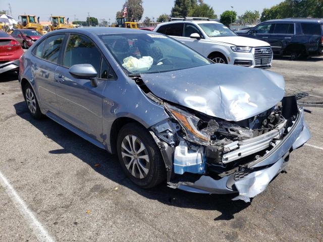 TOYOTA COROLLA LE 2021 with VIN JTDEAMDE2MJ027572 - Photo from auction