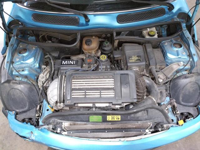 Photo 7 from auction – 2005 MINI COOPER S with VIN WMWRE33445TG95212