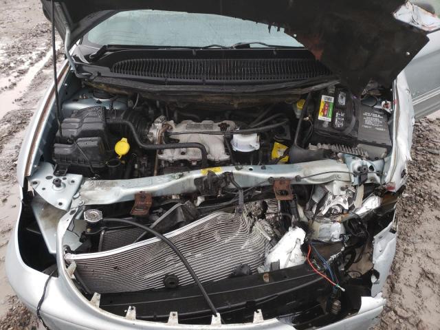Photo 7 from auction – 2001 CHRYSLER TOWN & COU with VIN 2C8GP54LX1R205813