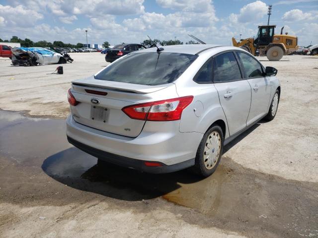 Photo 4 from auction – 2012 FORD FOCUS SE with VIN 1FAHP3F24CL231923
