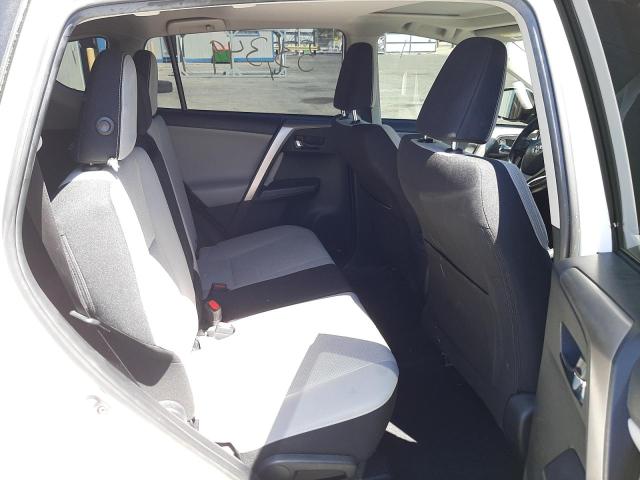 Photo 6 from auction – 2017 TOYOTA RAV4 XLE with VIN JTMWFREV2HD100588