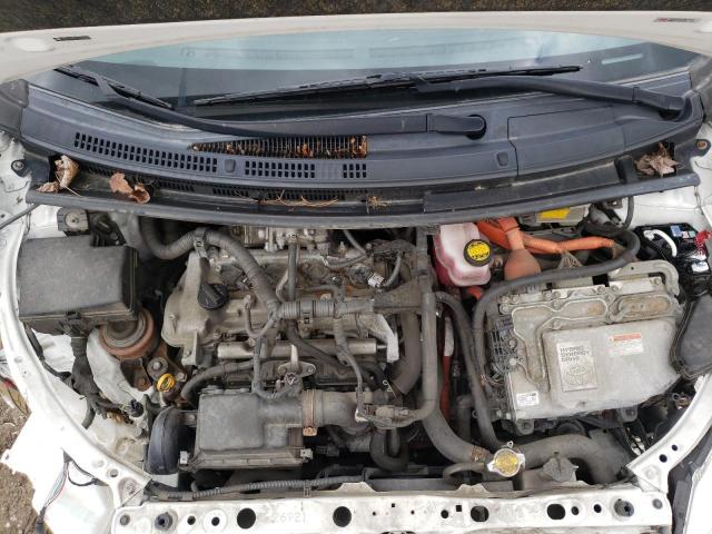 Photo 7 from auction – 2013 TOYOTA PRIUS C with VIN JTDKDTB32D1036293