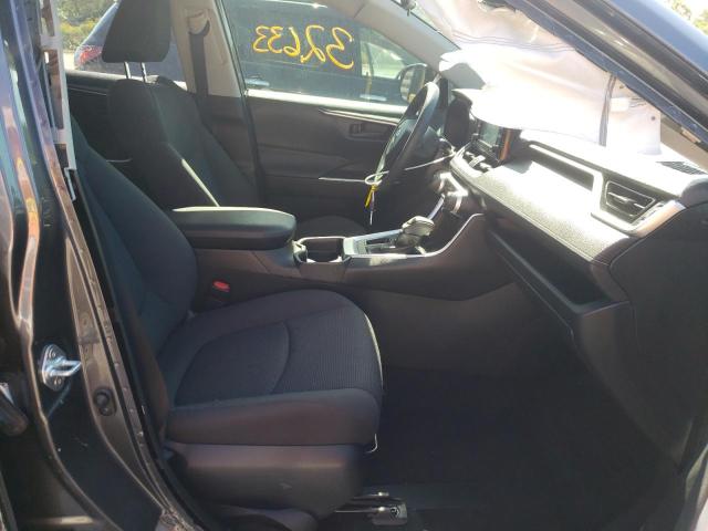 Photo 5 from auction – 2020 TOYOTA RAV4 LE with VIN JTMH1RFV0LD047517