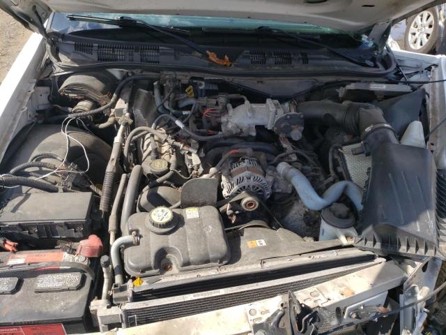 Photo 7 from auction – 2008 FORD CROWN VICT with VIN 2FAFP71V98X152077