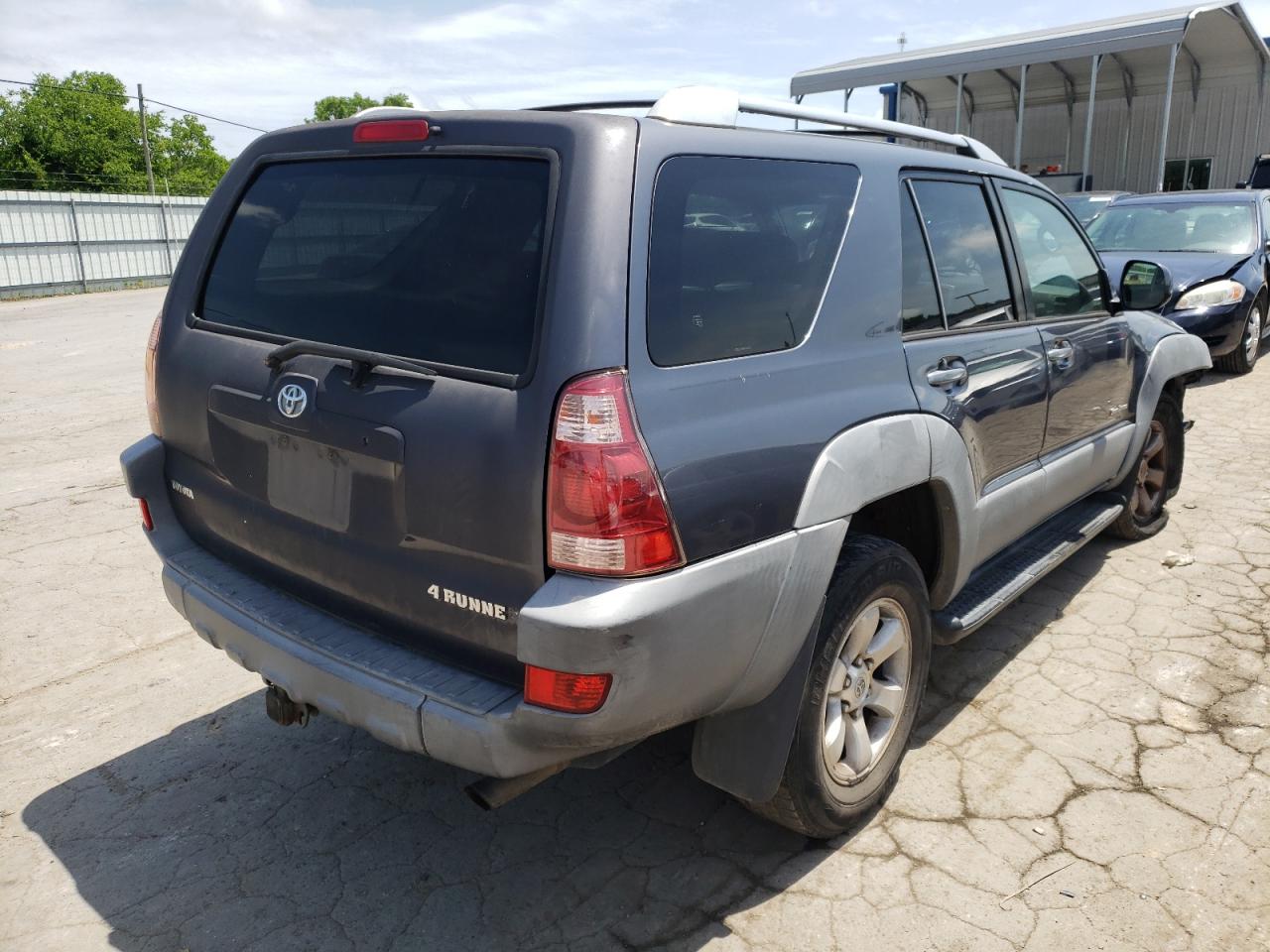 Photo 4 from auction – 2003 TOYOTA 4RUNNER SR with VIN JTEZU14R930008897