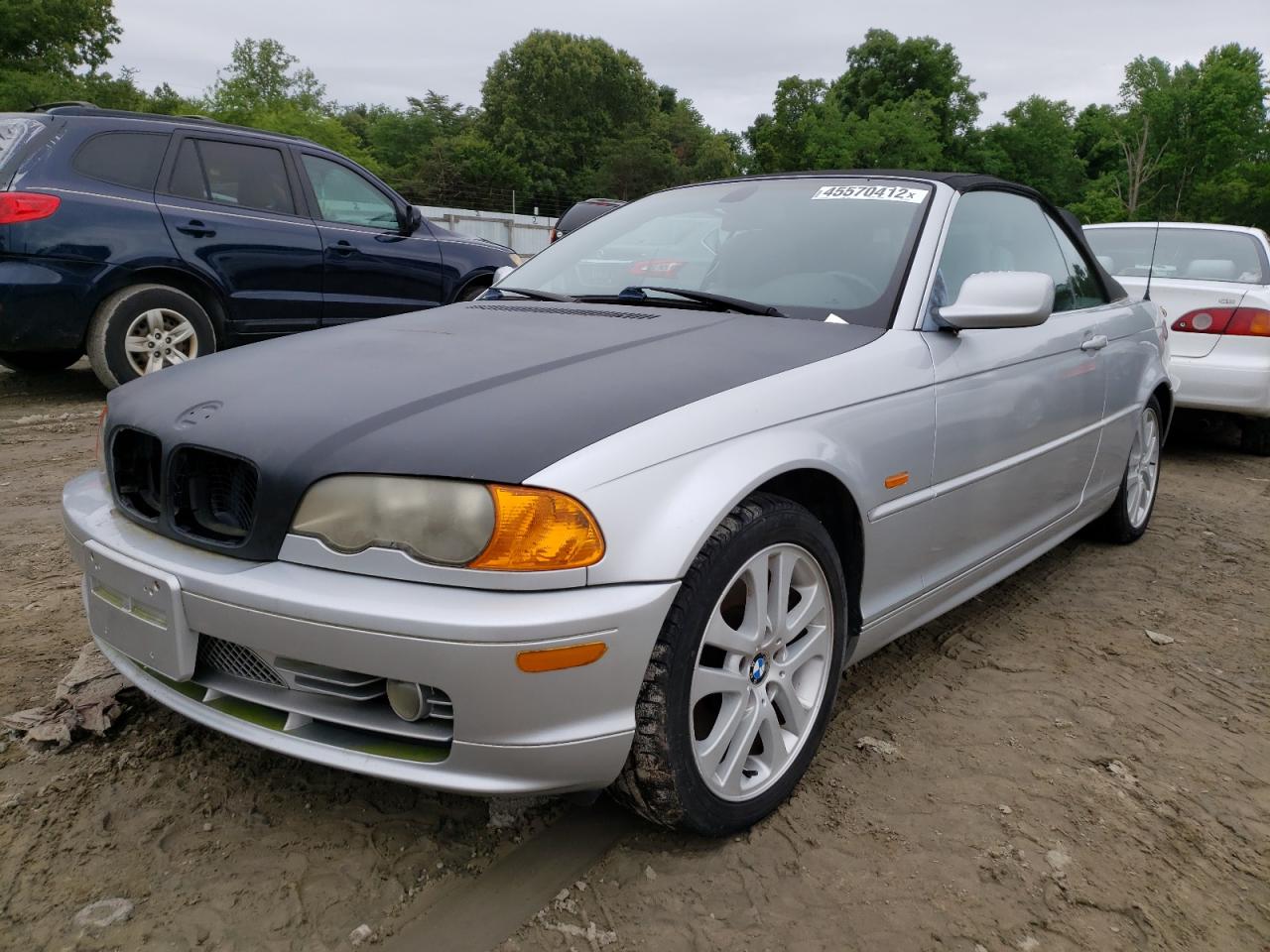 Photo 14 from auction – 2003 BMW 330 CI with VIN WBABS53413JU97103