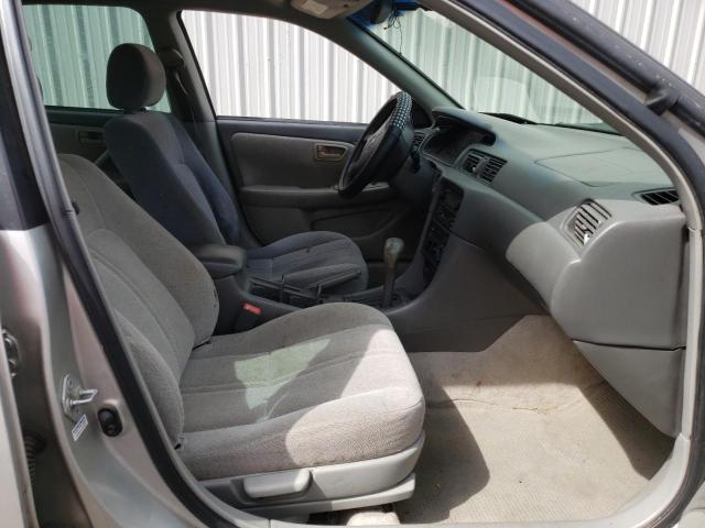 Photo 5 from auction – 2001 TOYOTA CAMRY with VIN 4T1BG22K01U851252