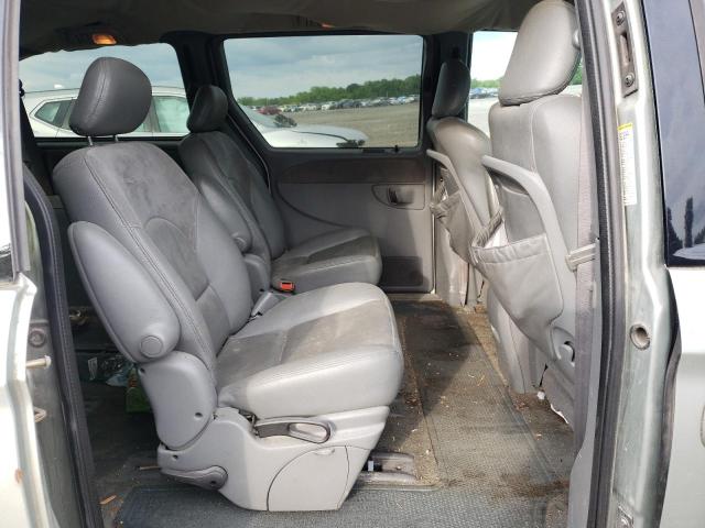 Photo 6 from auction – 2004 CHRYSLER TOWN & COU with VIN 2C8GP64L44R519841