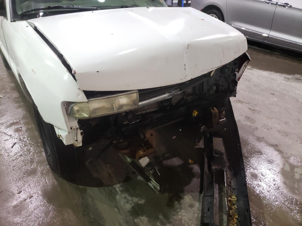 Photo 9 from auction – 1998 ISUZU HOMBRE with VIN 1GGCS1447W8669336