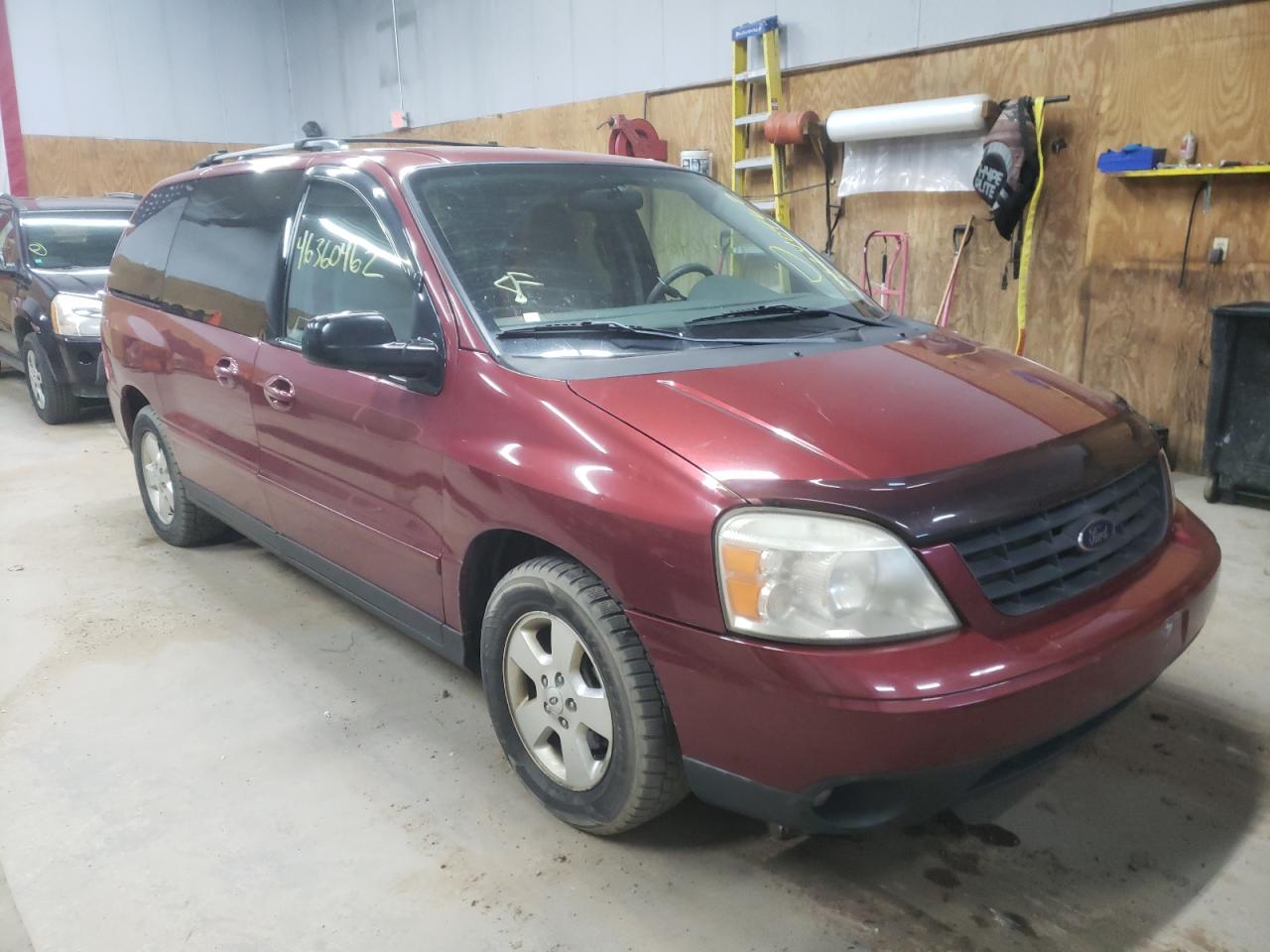 FORD FREESTAR S 2004 with VIN 2FMZA576X4BB05737 - Photo from auction