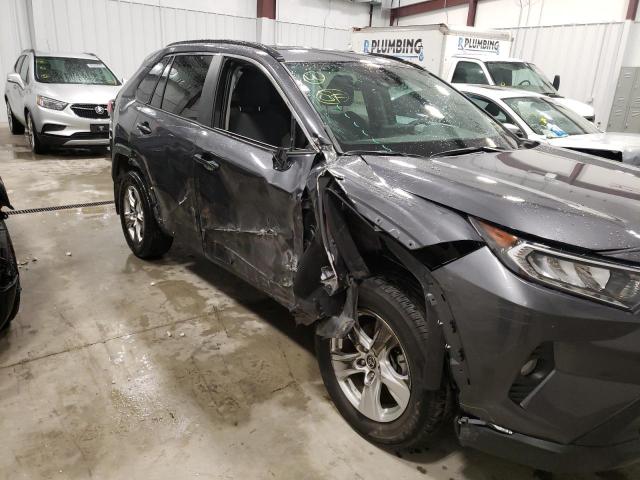 Photo 9 from auction – 2021 TOYOTA RAV4 XLE with VIN 2T3P1RFV5MC233281