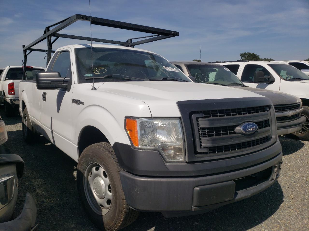 FORD F150 2014 مع رقم تعريف المركبة 1FTMF1CM2EKG36631 - صورة من المزاد